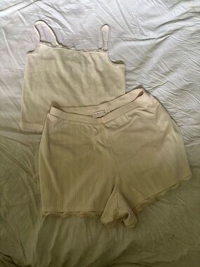 Abercrombie & Fitch Cream Ribbed Lace-Trim Lounge Cami & Shorts